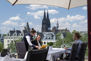 Maritim Hotel Köln: Restaurante