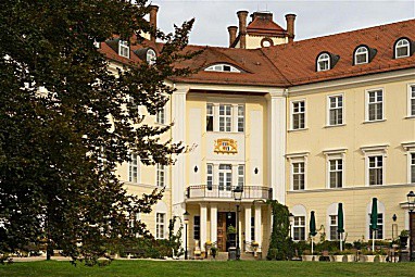 Hotel Schloss Lübbenau: Vista exterior