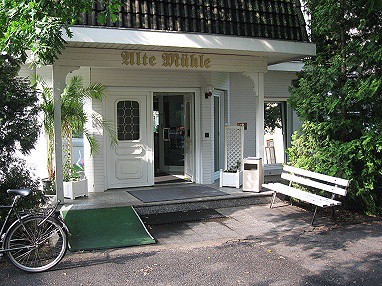 Hotel Alte Mühle Schöneiche: Buitenaanzicht