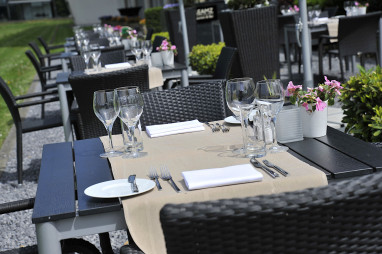 Select Hotel Apple Park Maastricht: Restaurante