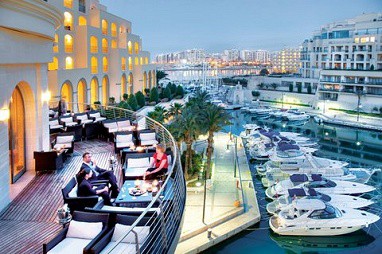Hilton Malta: Buitenaanzicht