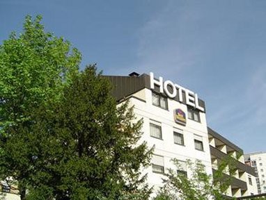 Hotel Stuttgart 21: Vue extérieure