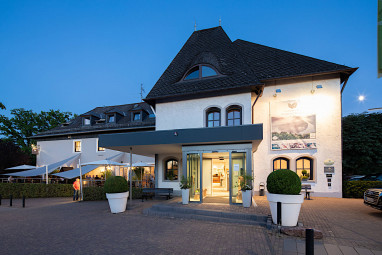 Landhotel Saarschleife: Exterior View