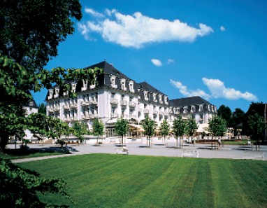 Steigenberger Hotel and Spa Bad Pyrmont: Vista exterior