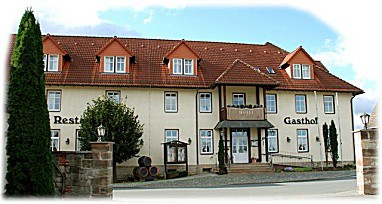 Hotel & Restaurant Zur Kaiserpfalz: Buitenaanzicht