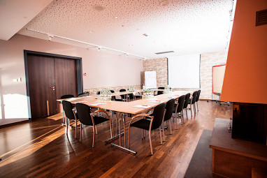 PHÖNIX Hotel: Meeting Room