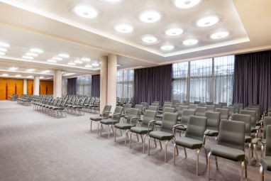NH Prague City: Salle de réunion