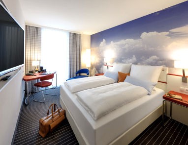 Styles Hotel Friedrichshafen: Chambre