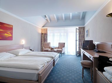 Hotel Schweizerhof Gourmet & Spa: Habitación