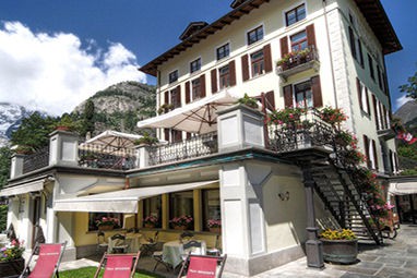 Hotel Villa Novecento: Buitenaanzicht