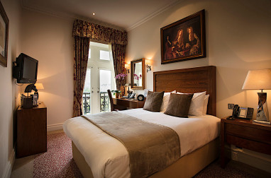 The Royal Horseguards Hotel: Zimmer
